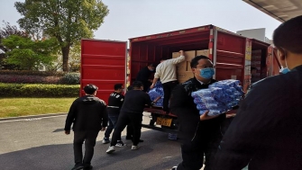 人大代表齊助力，抗“疫”一線(xiàn)勇?lián)?dāng)